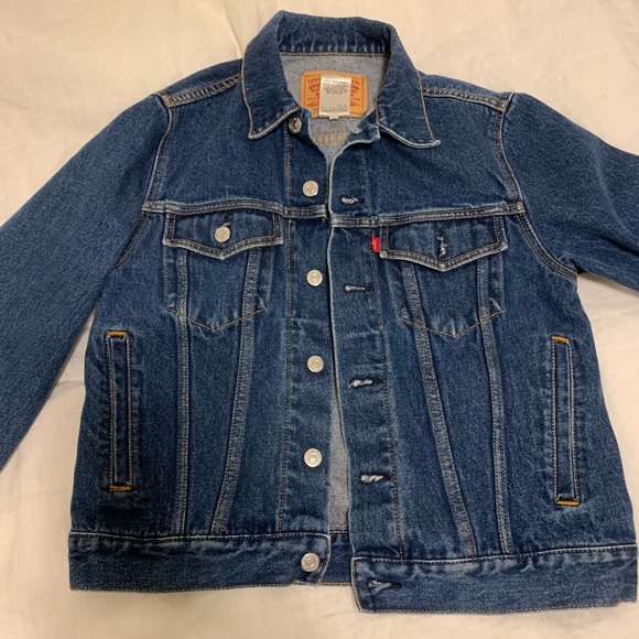 Levi's Jackets & Blazers - Dark Wash Levi’s Denim Jacket
